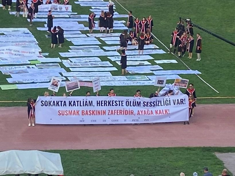 ODTÜ'de bir ilk: Türkçü pankartlar! Hepsi farklı ama en çok onlar dikkat çekti... - Sayfa 13