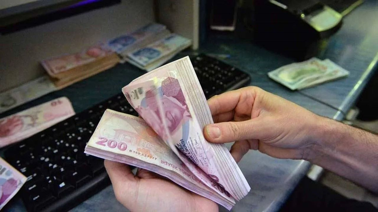 Elinde Türk lirası bulunduranlar dikkat: Banka faizleri 'dip' yapacak - Sayfa 5