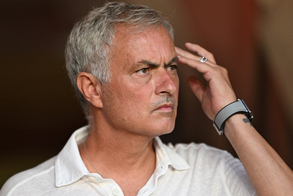 Dünya Jose Mourinho'nun bu hareketini konuşuyor! 'İtiraz etmenin benzersiz yolu' - Sayfa 4