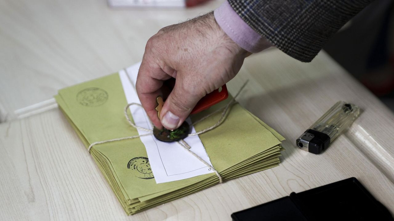 Son anketten çıkan sonuç bir hayli çarpıcı! Oyları neredeyse yüzde 10'a dayandı - Sayfa 3