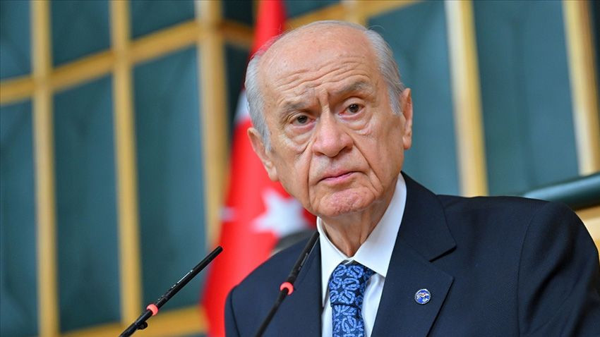 Bahçeli'nin yüzüğü ve rozetindeki mesaj... - Sayfa 3