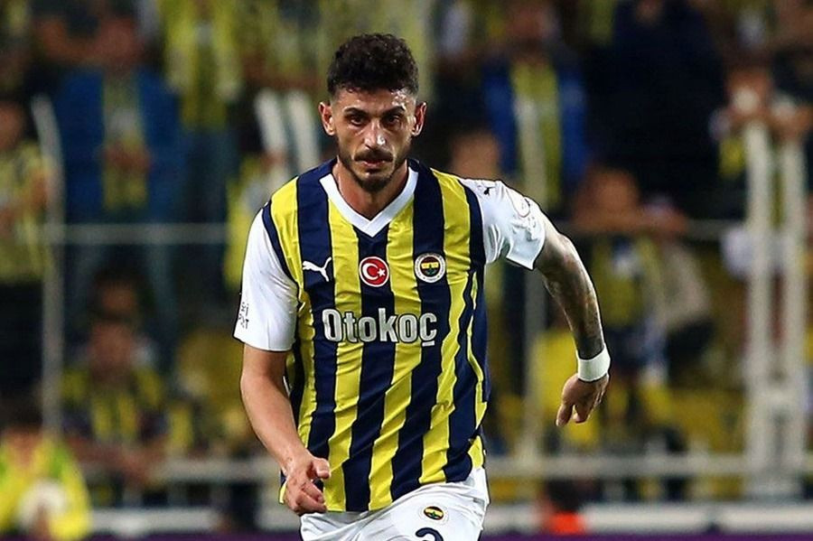 Oyuncu Hazal Çağlar, gönlünü Fenerbahçeli futbolcuya kaptırdı - Sayfa 8