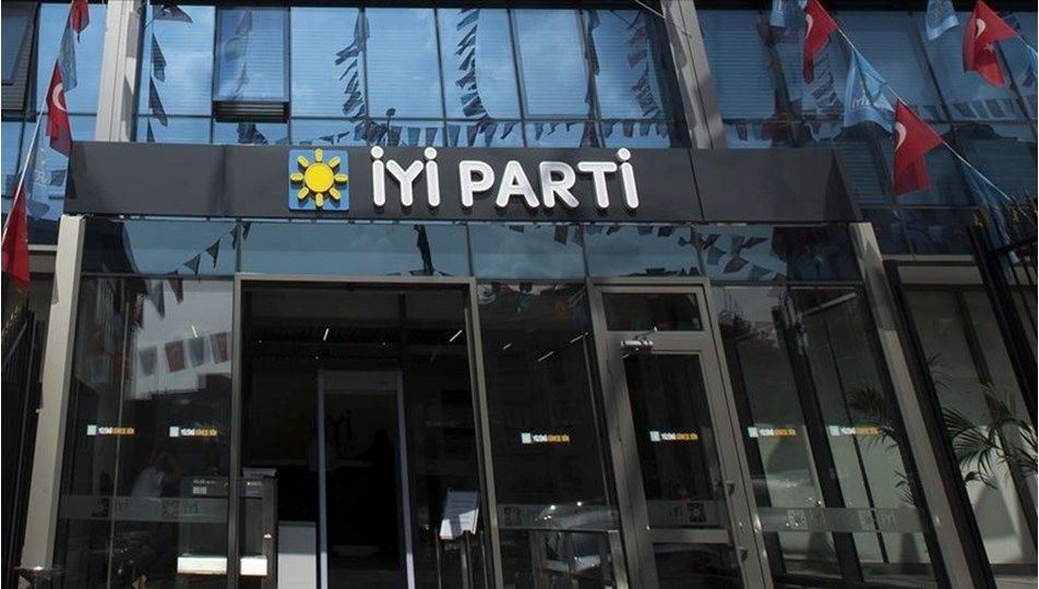 Ankara’da CHP mi yoksa AK Parti mi önde? Bir parti farkı açarken diğeri düşüşte… - Sayfa 10