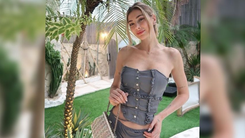 Bikinisiyle ayna karşısına geçti sosyal medyayı salladı! Şeyma Subaşı'ndan cesur tatil paylaşımları! - Sayfa 6