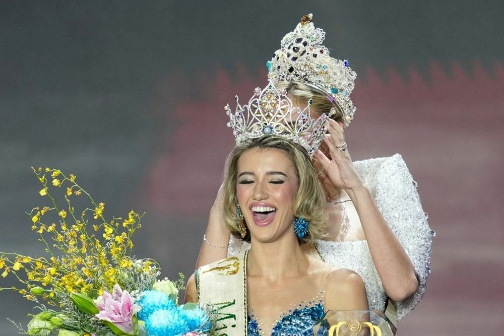 2024 Yeryüzü Güzeli (Miss Earth) belli oldu! İşte tacı alan isim - Sayfa 2