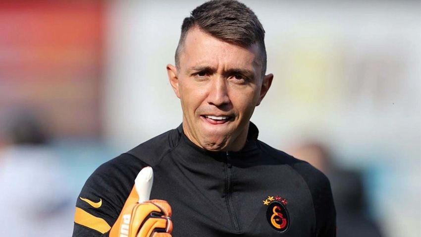 Galatasaray'dan tarihi transfer hamlesi! Muslera'nın yerine o isim geçecek... - Sayfa 3