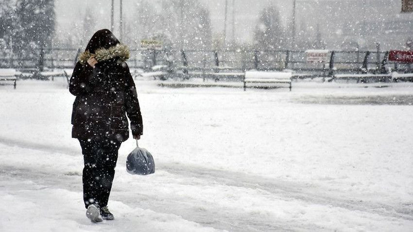 Kar İstanbul dahil birçok ilde etkili oldu! Okullar tatil edildi - Sayfa 14