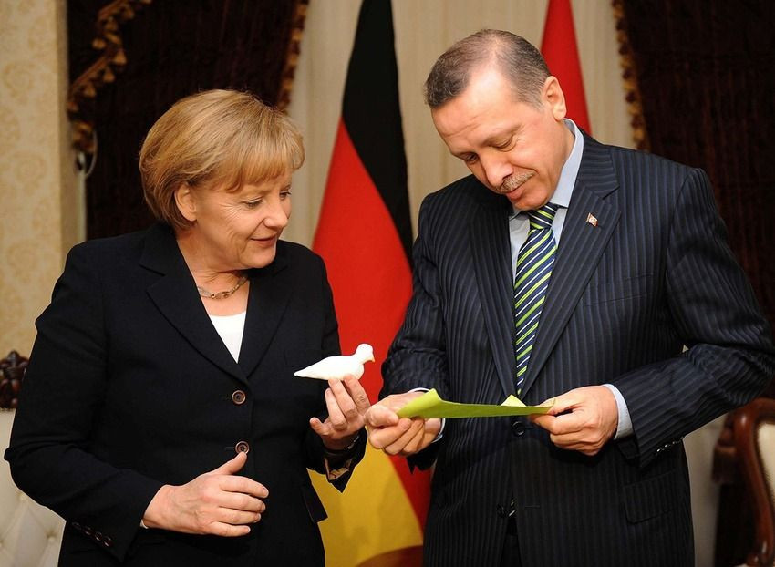 Merkel'in kitabından, Erdoğan ile ilgili dikkat çeken satırlar: "Bana çok nazik davrandı ve..." - Sayfa 5