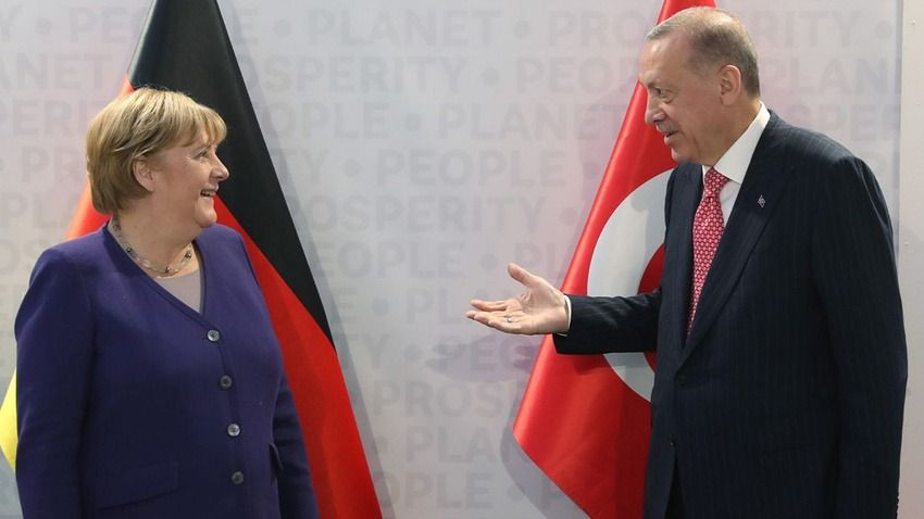 Merkel'in kitabından, Erdoğan ile ilgili dikkat çeken satırlar: "Bana çok nazik davrandı ve..." - Sayfa 7