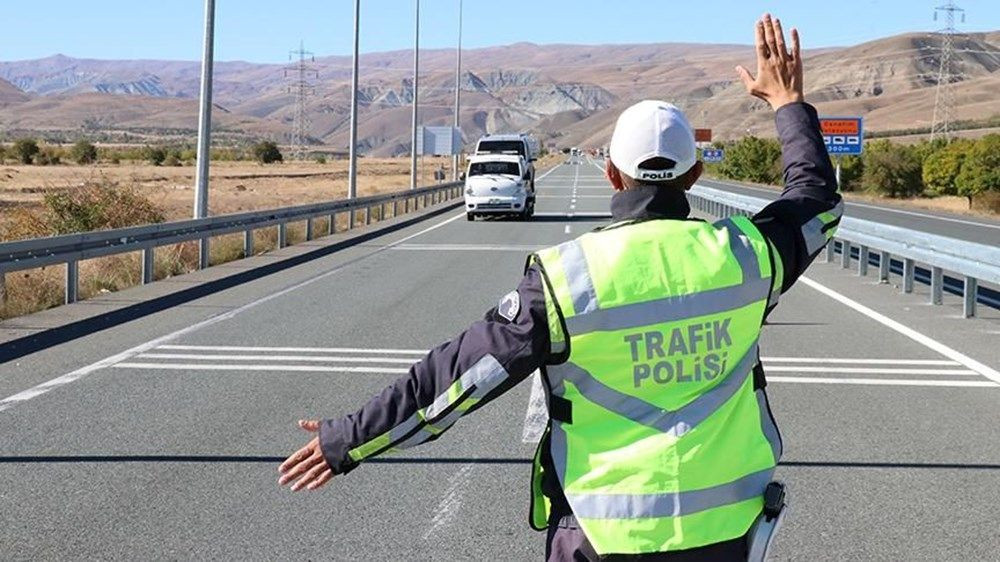 2025 yılı trafik cezaları listesi belli oldu! Hangi ceza ne kadar artacak? - Sayfa 8