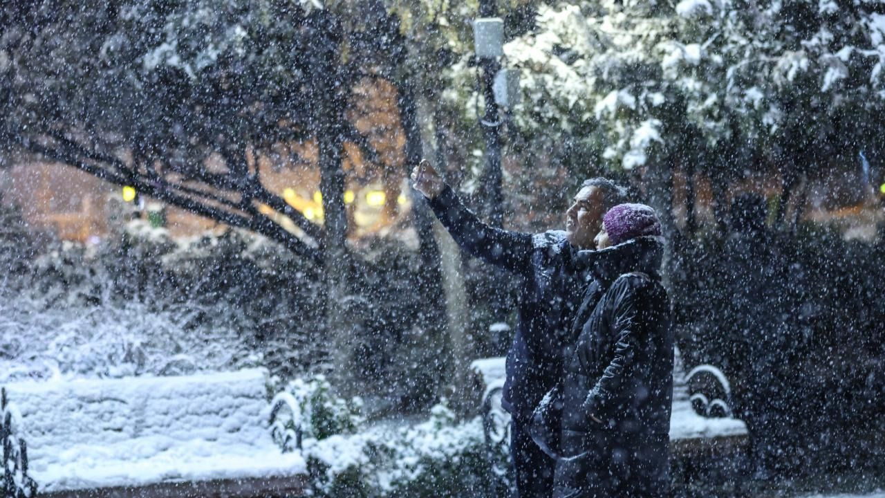 Sağanak, kar, lodos... Meteoroloji sarı ve turuncu kodla uyardı, günlerce sürecek - Sayfa 1