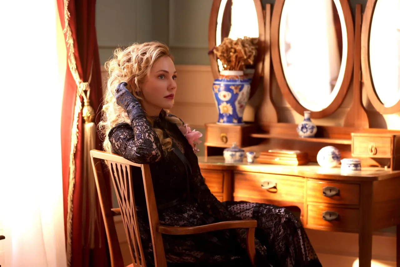 �akir Pa�a Ailesi dizisi �nl� yazar�n hayat� ��kt�