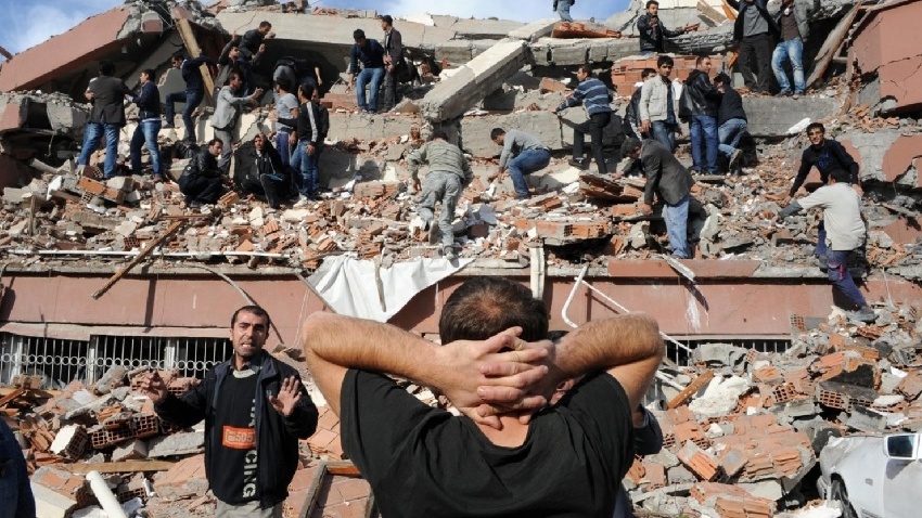 İstanbul’da “büyük kıyamet” bekleniyor! O bölgeler için alarm verildi - Sayfa 1