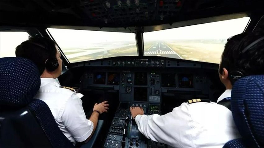 THY'de içlerinde... Havacılık sektöründen pilotluk çağrısı: 1500 kişilik açık var - Sayfa 1