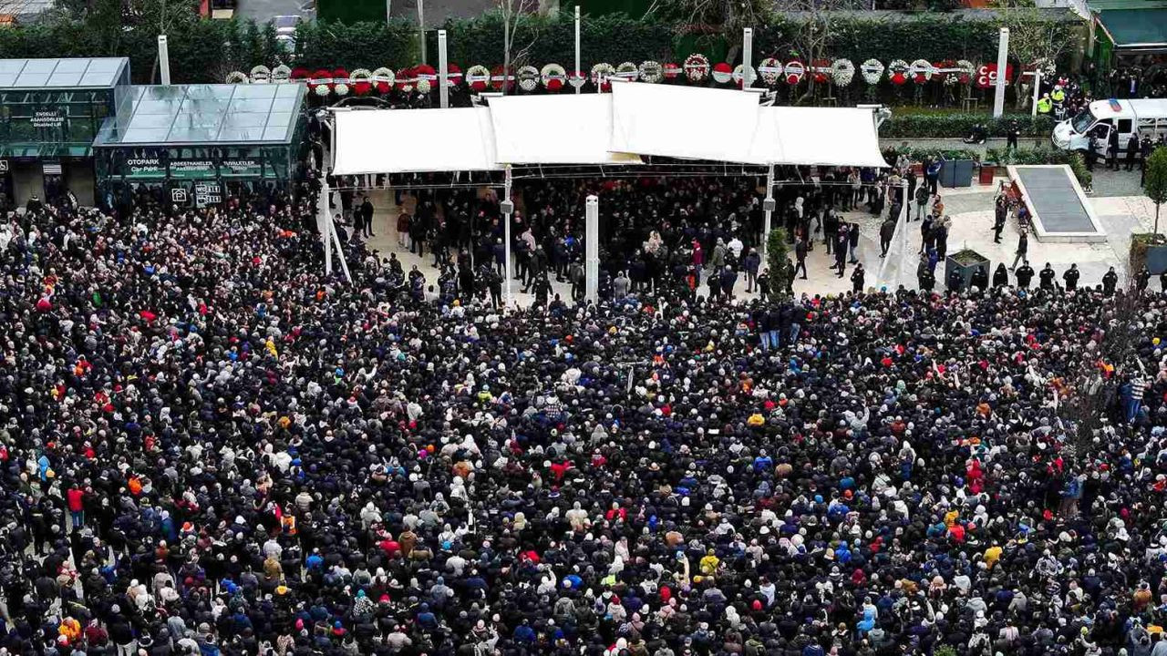 Yakın dostu açıkladı! İşte Ferdi Tayfur'un son isteği: ‘Kendimde değilim’ - Sayfa 2