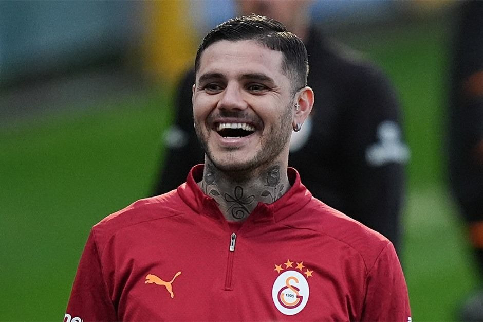 Galatasaray’a yeni yenge darbesi! Icardi yeni aşka  yelken açıtı GS’den vazgeçti - Sayfa 1