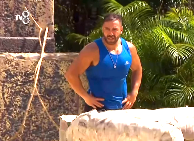 Konseyde gergin anlar! Survivor'da düellonun üçüncü ismi belli oldu - Sayfa 3