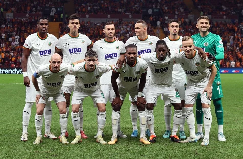 Derbi sonrası yapay zekadan şampiyonluk tahmini - Sayfa 10