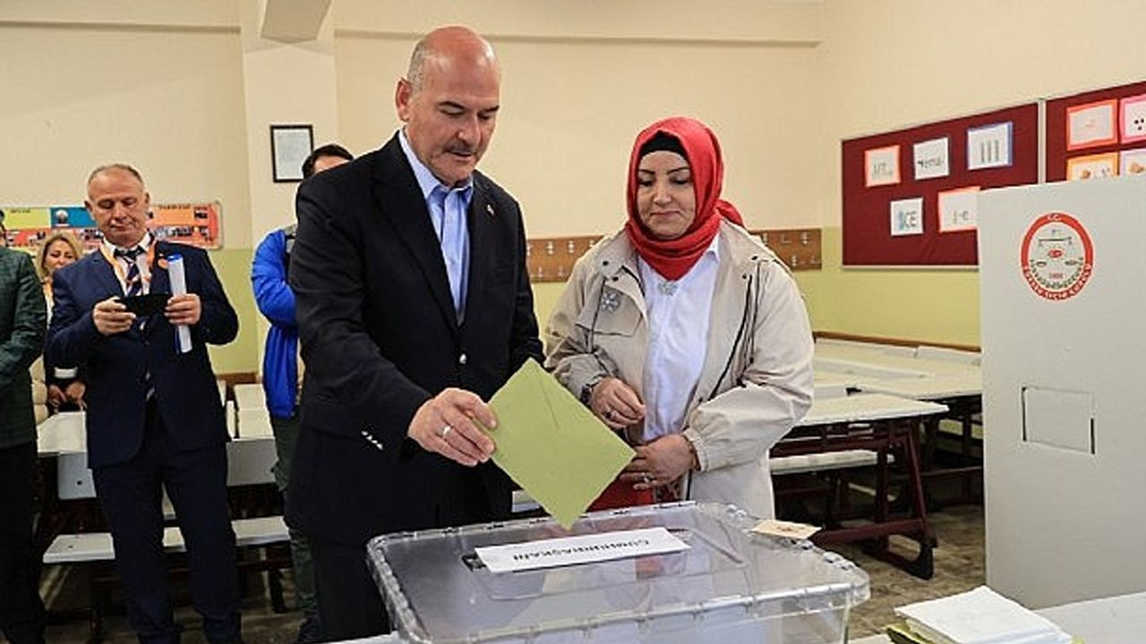 Süleyman Soylu'ya havalimanında şok! Kemerini çıkarttırdılar... Çok sinirlendi - Sayfa 3