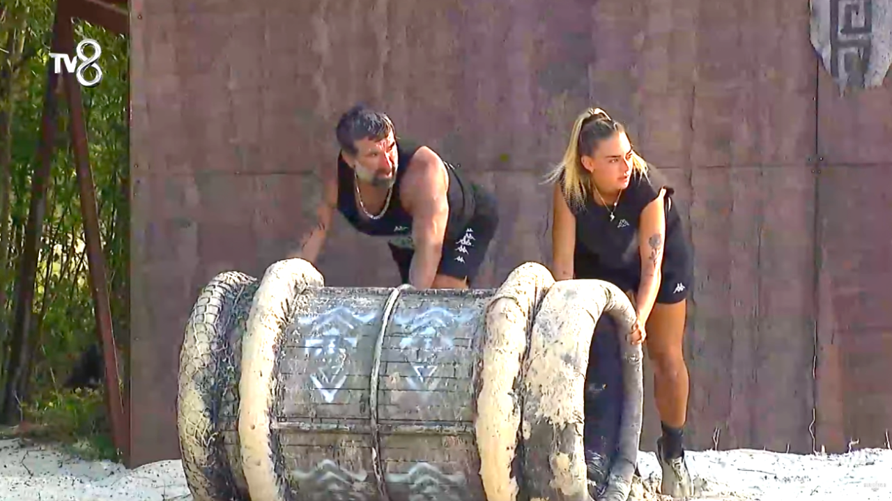 Adem, Asena ve Aycan arasında kavga: Survivor'da iletişim ödülünü hangi takım kazandı? - Sayfa 3