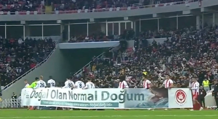Sivasspor pankartı tartışma yaratmıştı: Ünlülerden 'doğal olan normal doğum' tepkisi! - Sayfa 2
