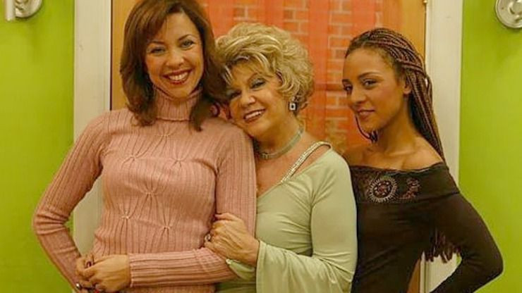 Defne Joy Foster 14 yıl sonra yeniden ekranlarda! Sihirli Annem'de bir ilk... - Sayfa 3