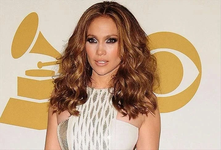 Jennifer Lopez, Türkiye'ye bir ay rötarlı gelecek - Sayfa 4