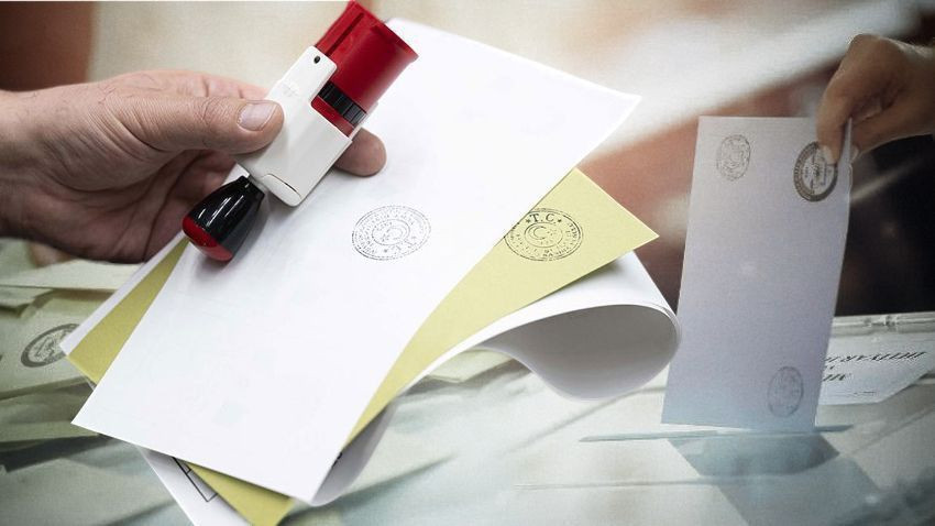 81 ilde gerçekleştirilen anketin sonuçları geldi! Birinci parti oylarını artırdı… - Sayfa 2