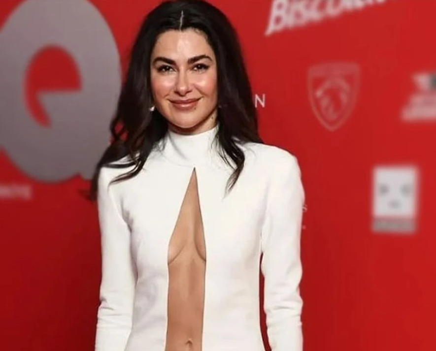 Ayrılığı çabuk atlattı... Nesrin Cavadzade'nin havuz pozu gündem oldu! - Sayfa 3