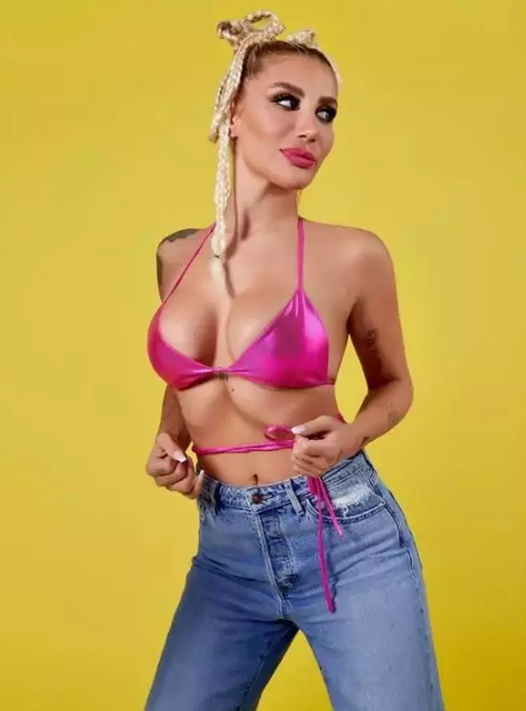 Aşkını ilan etti... İrem Derici'den DJ sevgilisine romantik paylaşım! - Sayfa 4