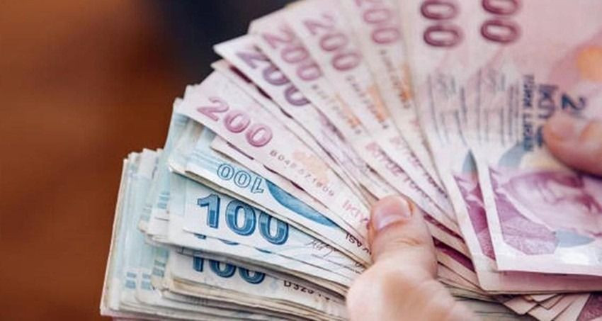 Mevduat faizinde yarış kızıştı: İşte 500 bin TL'nin aylık getirisi - Sayfa 1