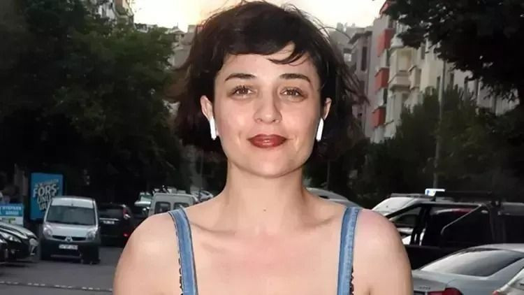 Gonca Vuslateri'nden havalimanında 'engelli' tepkisi - Sayfa 2
