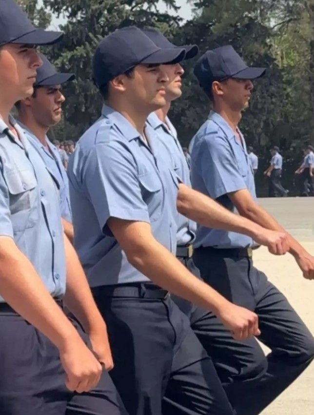 Mert Ramazan Demir, askerliğini bitirdi! Yemin töreninden kareler ortaya çıktı - Sayfa 3