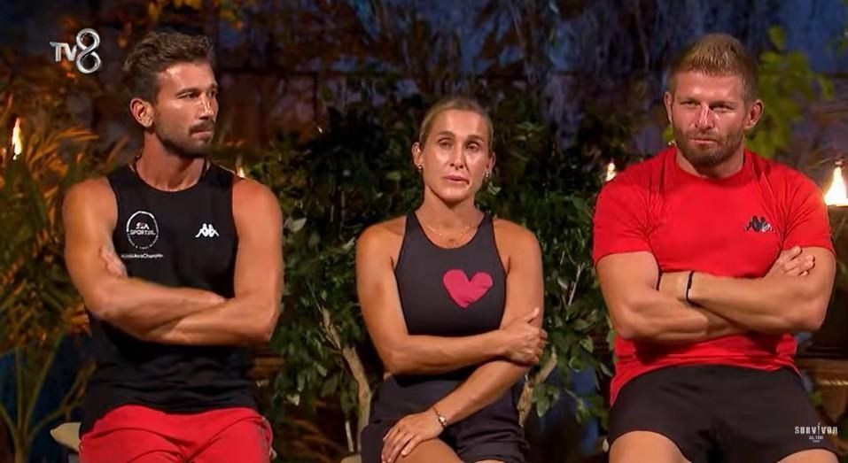 Survivor'da ortalık bir kez daha karıştı! Bu kez Adem Kılıççı'nın ailesi... - Sayfa 2