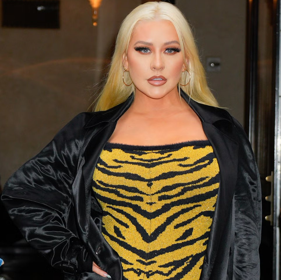 25 kilo birden verdi... Dünyaca ünlü şarkıcı Christina Aguilera'nın son hali gündem oldu! - Sayfa 1