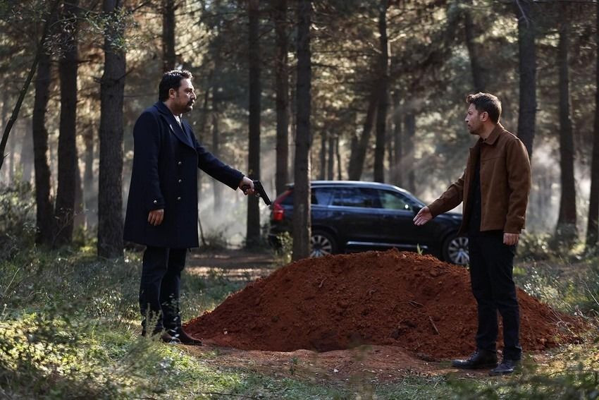 ATV'nin iddialı dizisi topun ağzından döndü! Final beklerken... - Sayfa 4