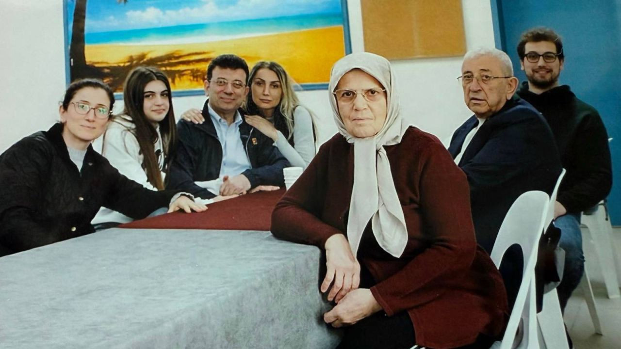Ekrem İmamoğlu hakkında dikkat çeken anket! Toplumun yarısından fazlası... - Sayfa 1