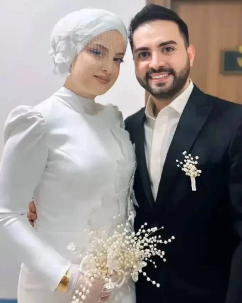 Kadir Ezildi ile Gamze Türkmen dünyaevine girdi! - Sayfa 1