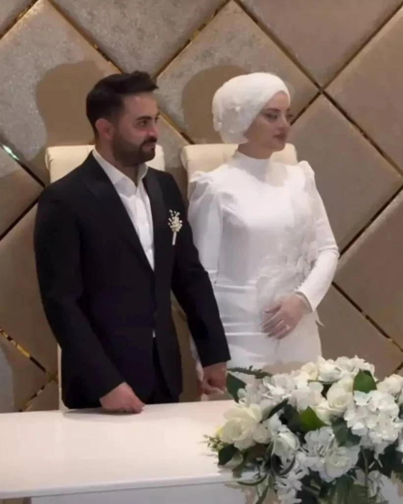 Kadir Ezildi ile Gamze Türkmen dünyaevine girdi! - Sayfa 2