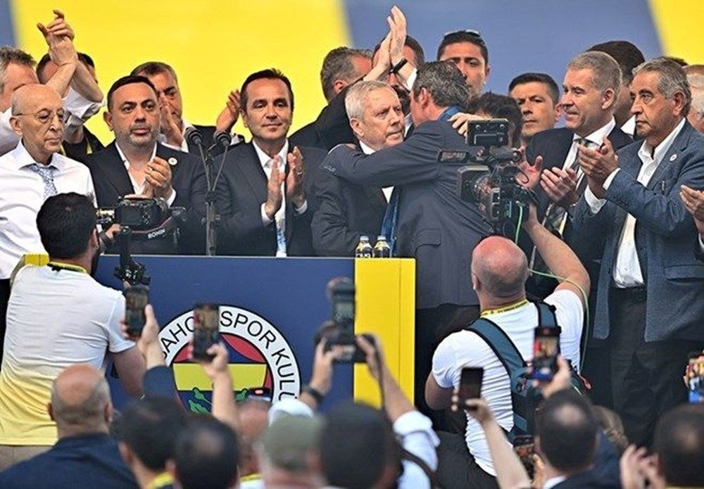 Aziz Yıldırım'ın ekibinde yer alan Mahmut Uslu'dan adaylık açıklaması - Sayfa 4