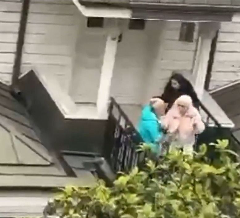 Sevim Emre yalı komşusuyla birbirine girdi! ‘Git buradan…’ - Sayfa 4