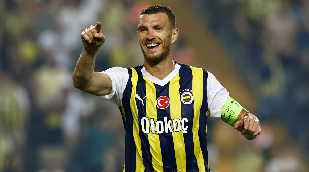 Edin Dzeko'dan göndermeli paylaşım! Kimse anlam veremedi... - Sayfa 4
