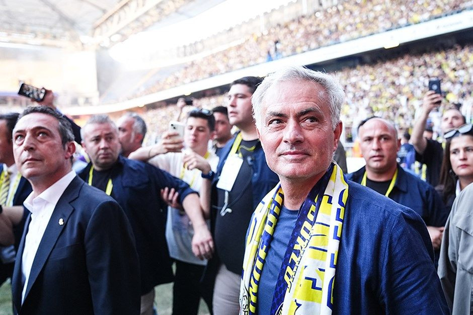 Fenerbahçe'nin tazminat kâbusu; işte Mourinho'nun sözleşmesindeki özel madde! - Sayfa 2