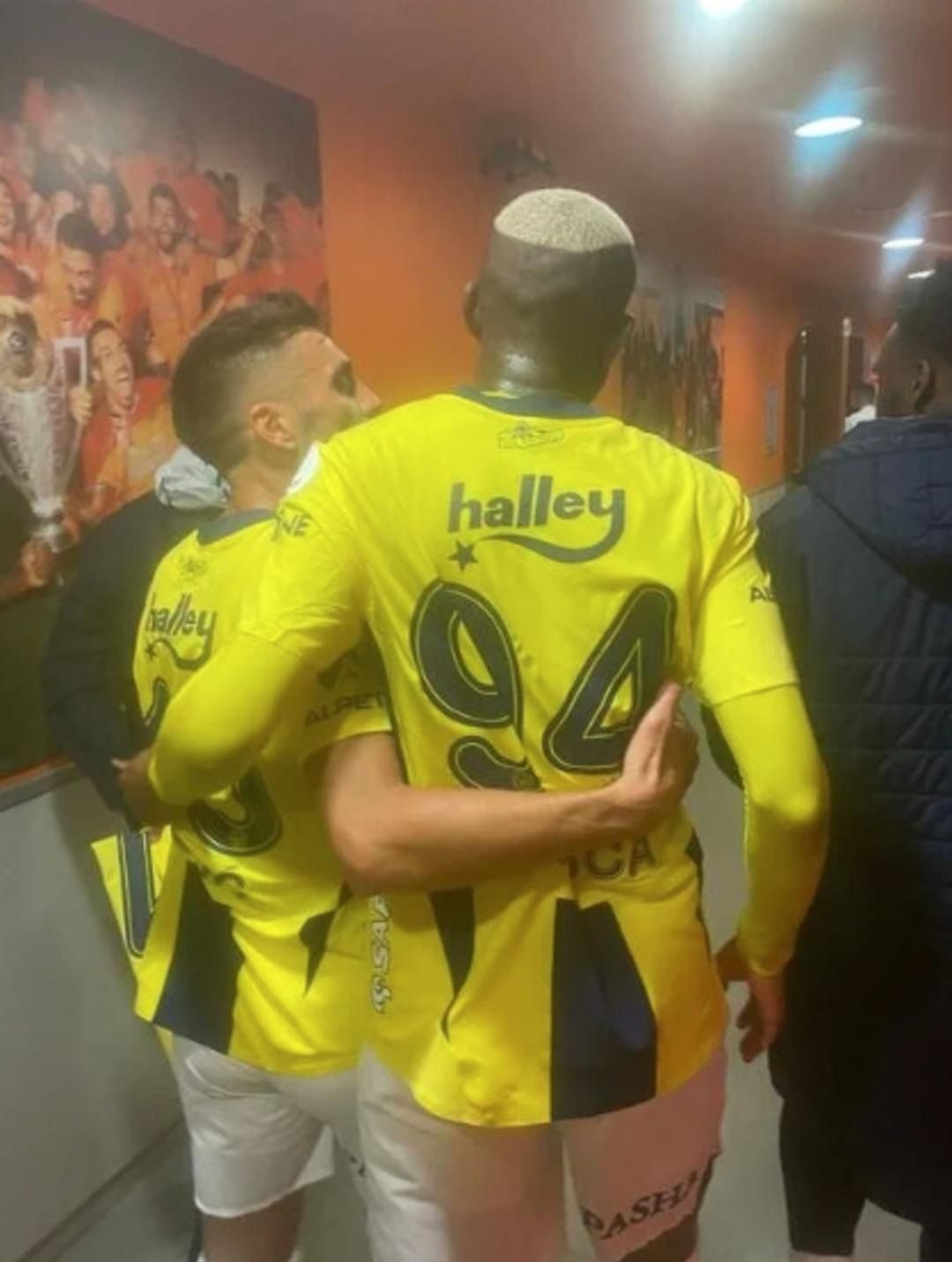 Fenerbahçe'de beklenmedik olay... Tadic ve Talisca sahanın ortasında birbirine girdi - Sayfa 4