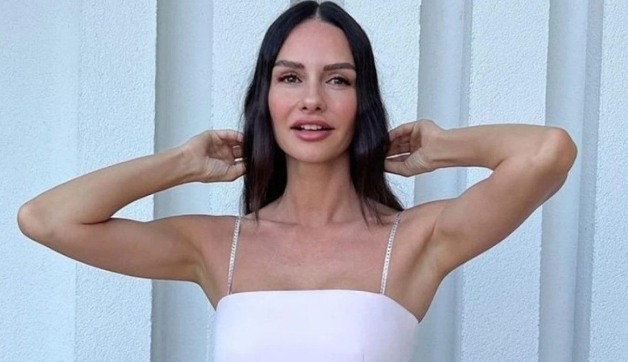 Doktorlar dizisinin 'Ela'sı Yasemin Özilhan güzellik için -90 derece kabine girdi! - Sayfa 1