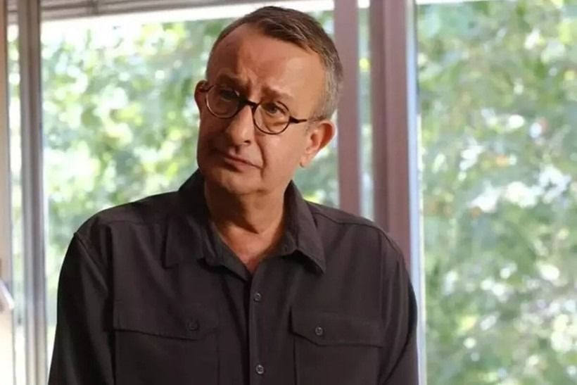 Sanat dünyası yasta... Sanatçı Naşit Özcan son yolcuğuna uğurlandı! - Sayfa 1
