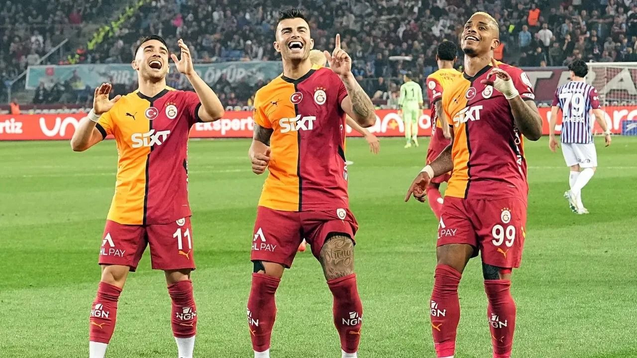 Spor yazarları, Galatasaray'ın Trabzonspor galibiyetini yorumladı! Dosta güven, düşmana kaygı verir… - Sayfa 1