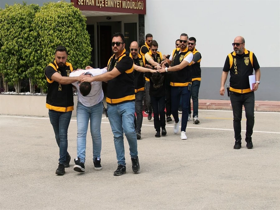 İş insanına tanıdığı kadın tuzak kurdu: 613 bin lirası gasp edildi - Sayfa 1