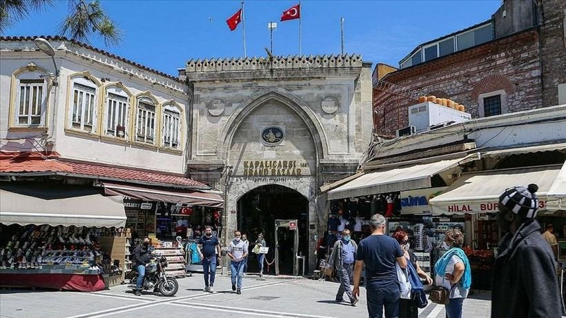 Kapalıçarşı’da sahte istihbaratçıdan dev vurgun! 'Devlet Biziz' sözüyle kandırdılar... - Sayfa 8