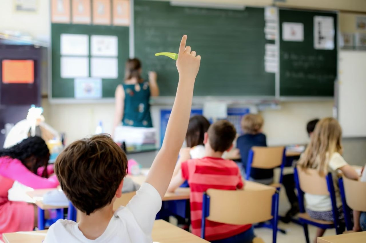 MEB YENİ DÖNEM EĞİTİM ÖĞRETİM TAKVİMİ 2025-2026 || Okullar ne zaman açılıyor 2025? - Sayfa 1